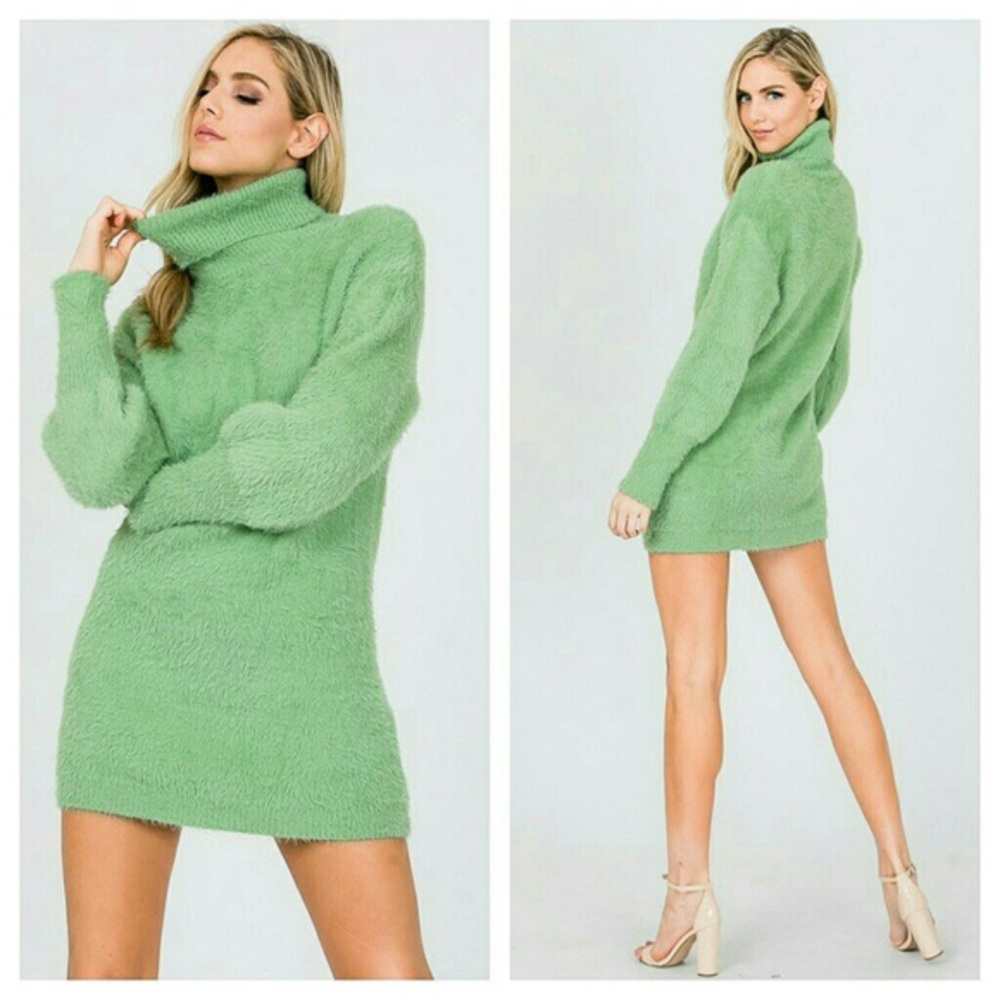 🍀 GREEN TURTLENECK SWEATER/DRESS